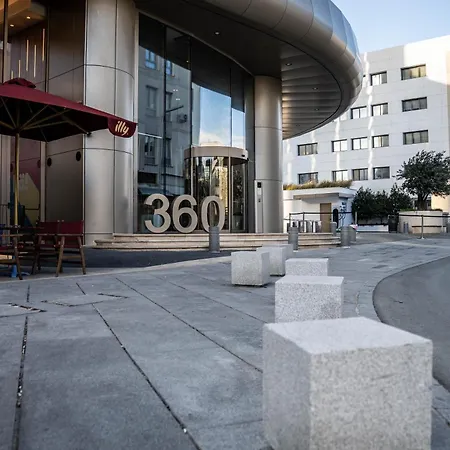 Apartment 360 Luxury One Bedroom Nicosia